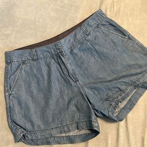 HAYES flowy chambray shorts